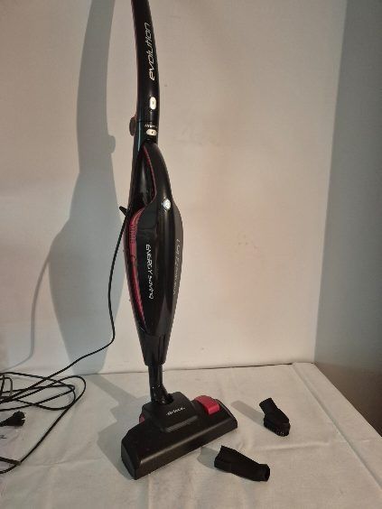 Odkurzacz 2 w 1 marki Ariete