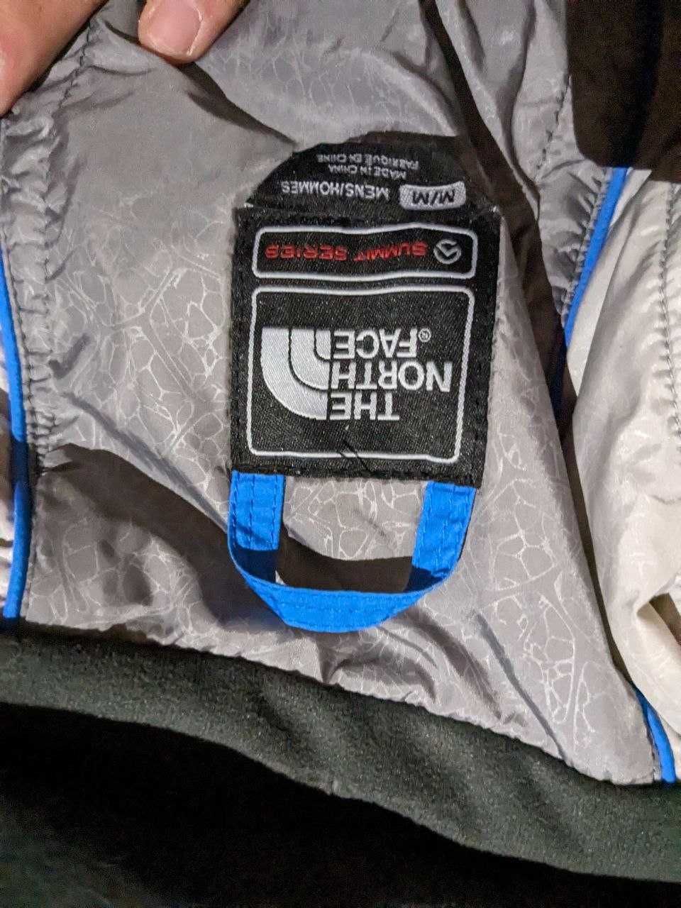 Курточка the north face