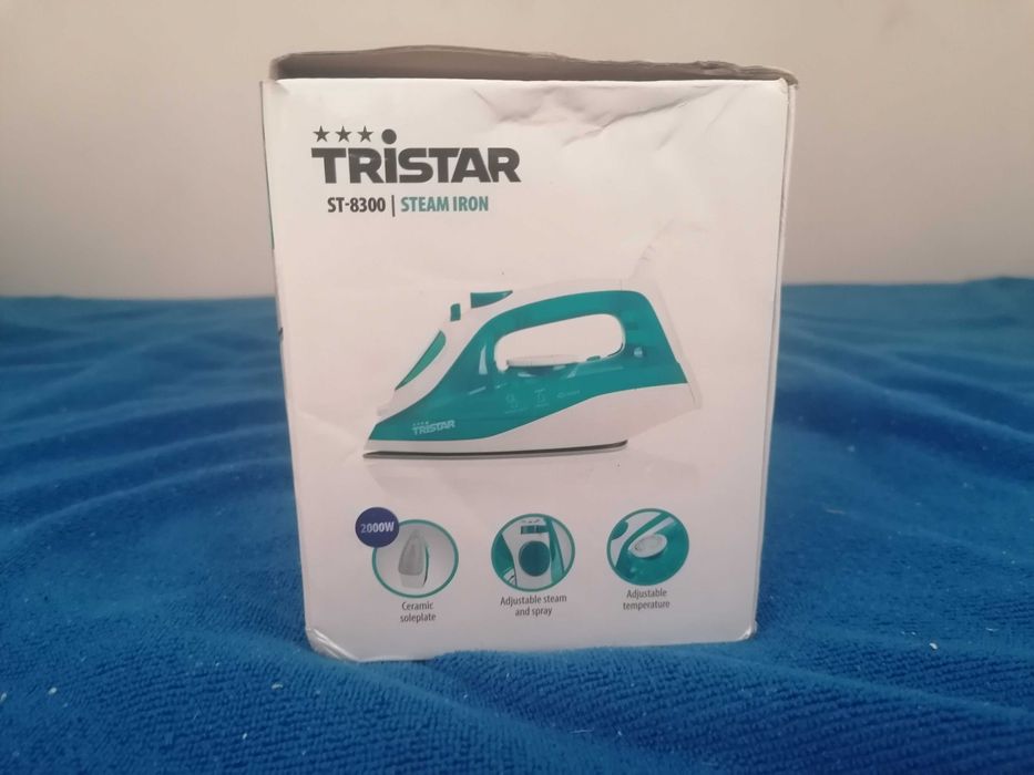 Vendo Ferro a vapor Tristar ST-8300 | Novo