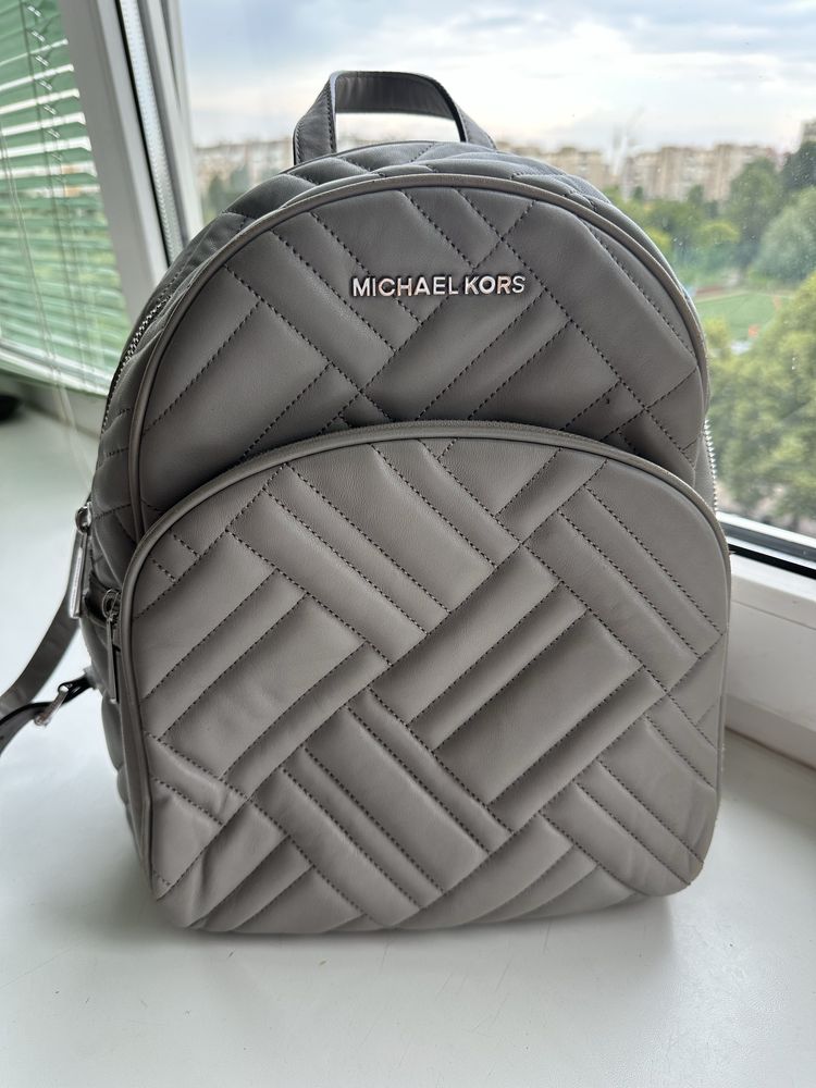 Рюкзак Michael Kors