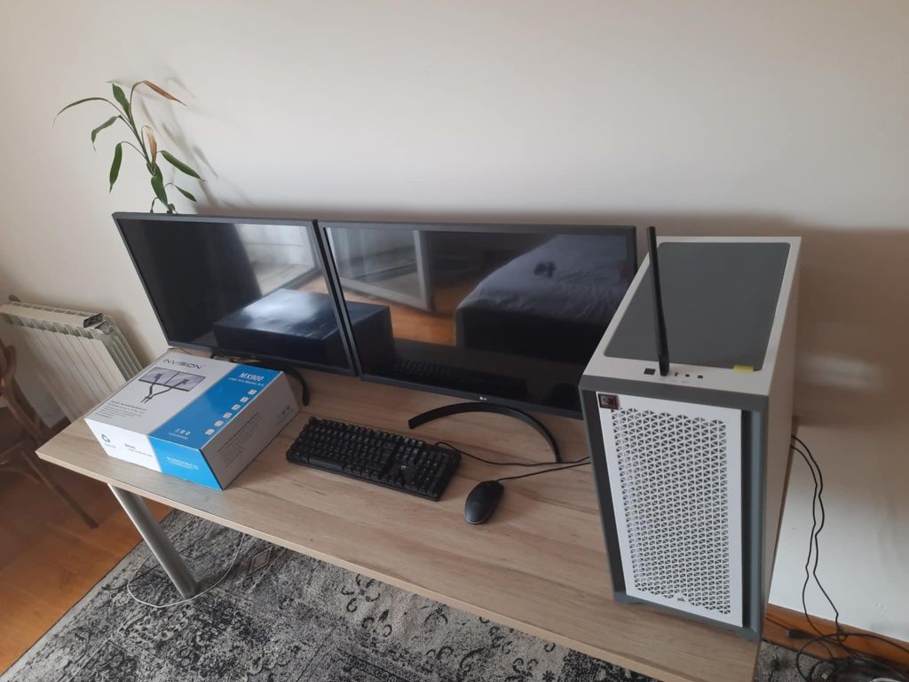 Setup de PC de Alta Performance à Venda – Inclui 2 Monitores e Cadeira