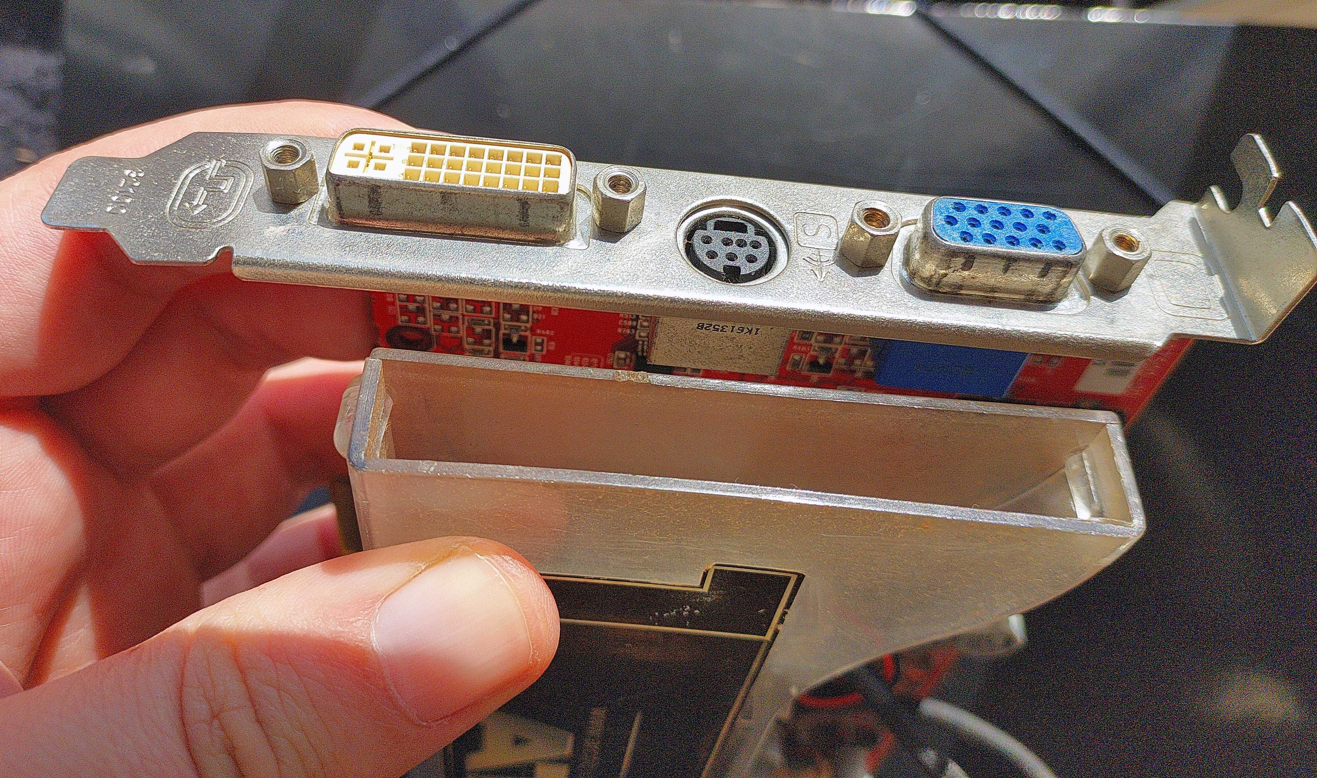Placa Gráfica Ati Radeon 9800 Pro AGP 128MB 3.3V
