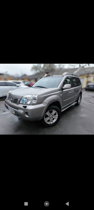 Nissan X-trail в отличном состоянии