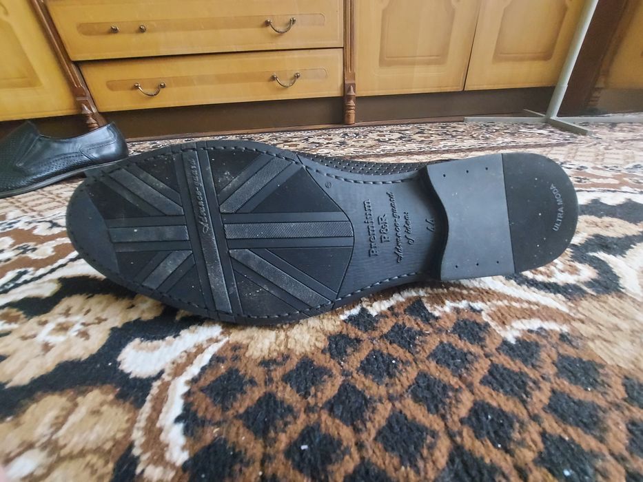 Нові туфлі mida 44р.