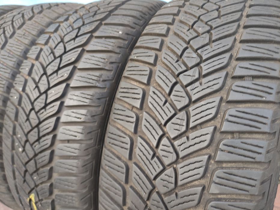 205.55.16 - 2022r Fulda 300zl/4 opony