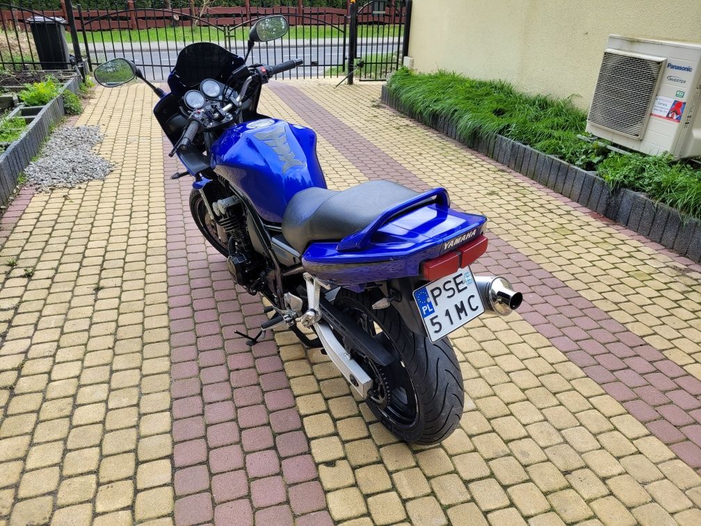 Yamaha fzs600 fazer 2003