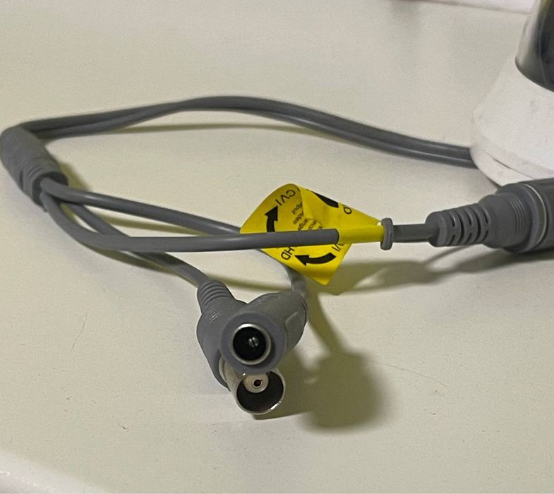 Turbo HD видеокамера Hikvision DS-2CE56C0T-IRPF (2.8 мм)/IRMMF (3.6mm)