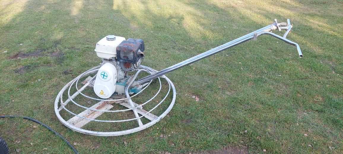 Zacierak do betonu 120 cm silnik Honda GX 240