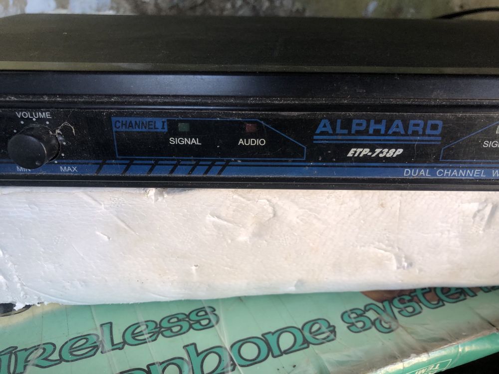 Радиомикрофон alphart