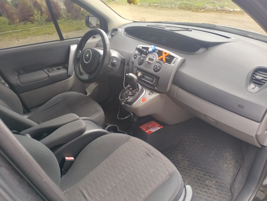 Продам Рено ценік 2007 р 1.9 дизель автомат сім'ї місний.