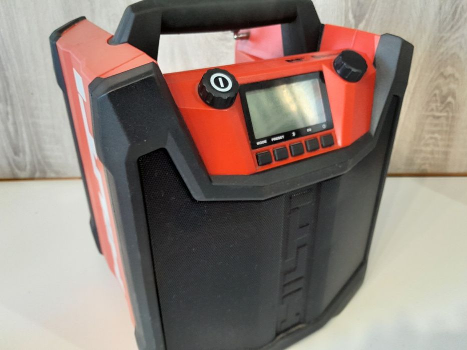 HILTI R 6-22 NURON Bluetooth DAB+radio budowlane