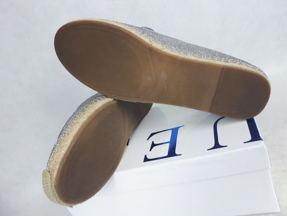 Espadryle srebrne GUESS mokasyny pólbuty 41