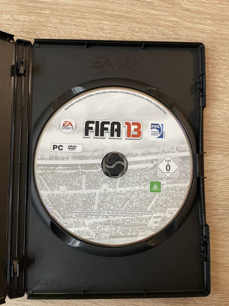 Gra kolekcjonerska FIFA 13