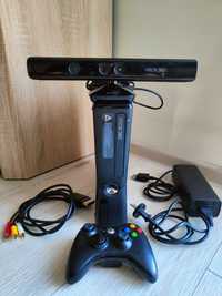 (2 razy użyty) Xbox 360 250 GB + Kinect + Pad + 4 Gry + Zasilacz