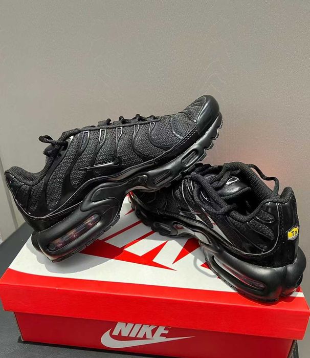 Buty Trampk Nike Air Max TN Black R.41