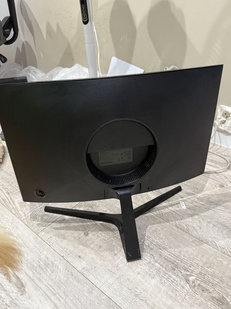 monitor samsung 24 cale curved 144hz