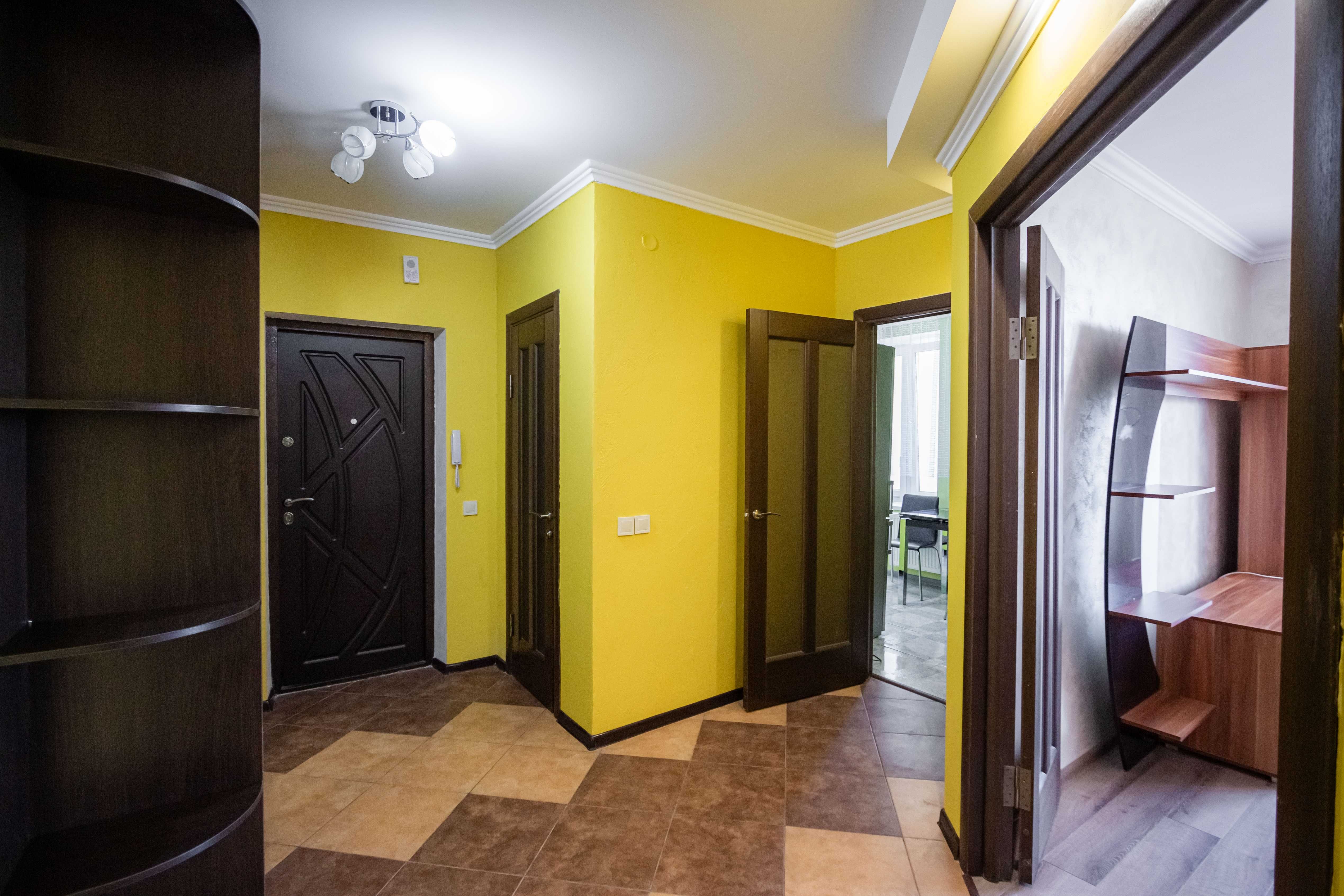 Здається в оренду великогабаритна 2-к. квартира в районі Порт Сіті