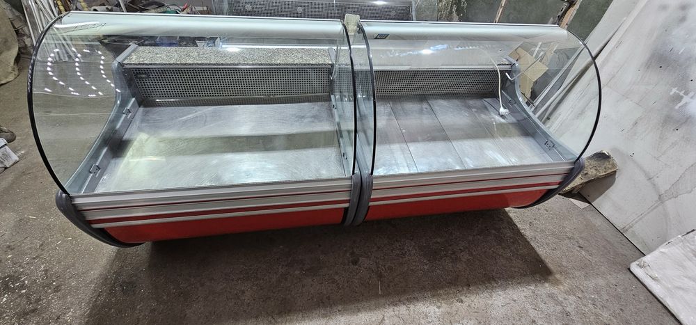 Холодильная витрина холодильна вітрина оборудование обладнання Cold