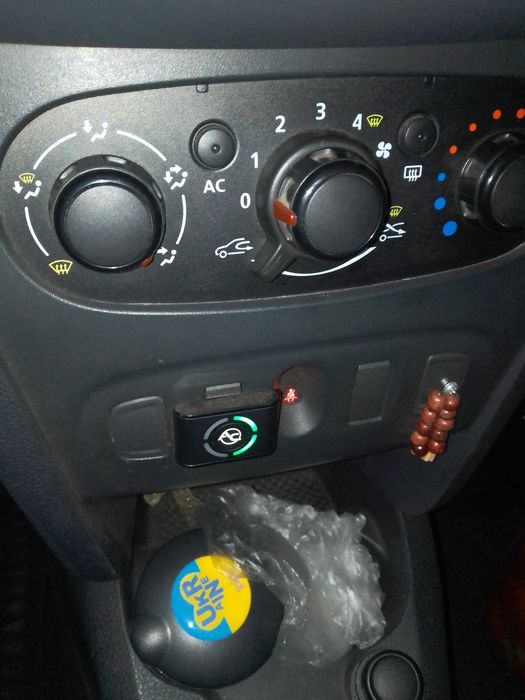 Продам Рено логан