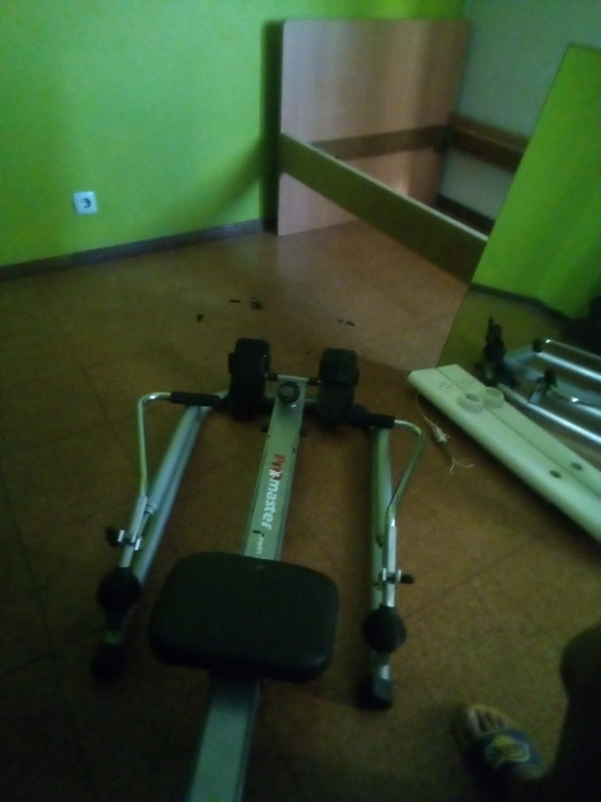 Máquina musculação remada com banco deslizavel !!!!