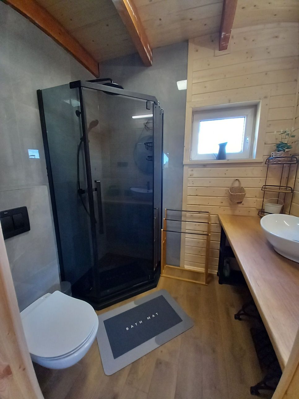 Domki na Kaszubach z jacuzzi,balią,kominkiem