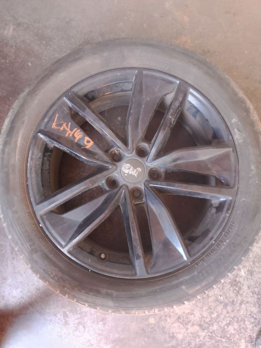 Диск Audi OEM 8U0601025AH 7x18 5x112 ET43 DIA66,6 Б/У