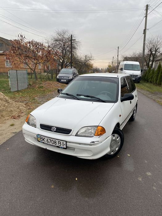Продаж Сузуки Свіфт.