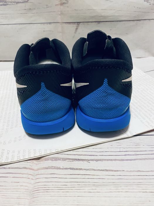 Кросівки дитячі nike free 5.0 gs оригінал, бігові, легкі 38.5