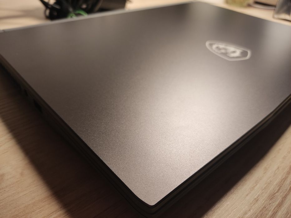 Laptop MSI Thin A15 32gb RAM/Ryzen 5 7535HS/RTX 3050/ 56kwh/ 144hz