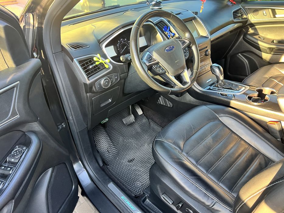 Продам Ford Edge Titanium 4Awd LPG