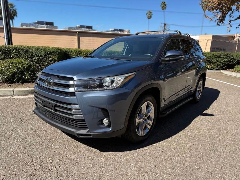 Toyota Highlander Toyota Highlander Limited 2018 – Luksus | Komfort | Niezawodność