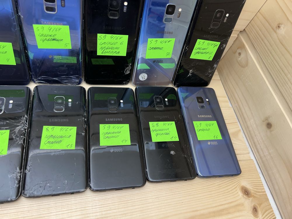 Samsung s 9 4/64 gb