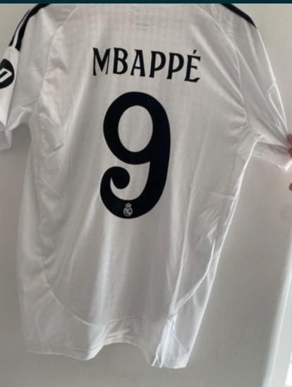 T shirt Mbappé Real Madrid