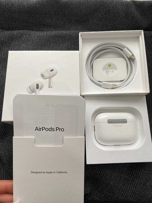 Оригінаньні AirPods Pro 2 usb-c