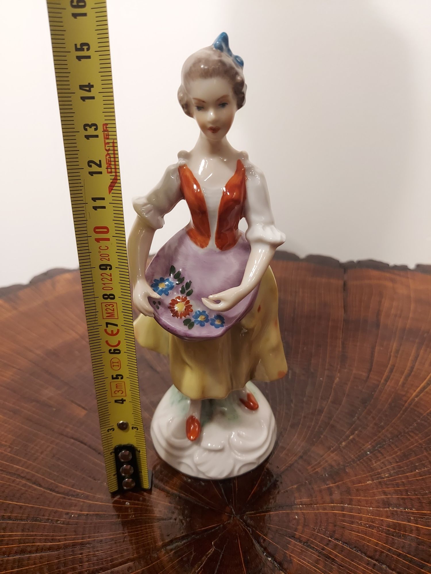 Porcelanowa figurka Niemcy Sitzendorf