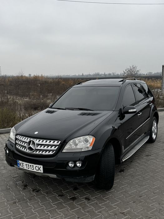 Продам Mercedes ML-350