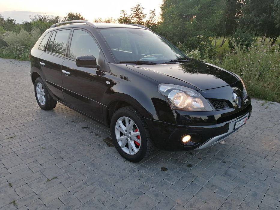 2009 рік, 2.0 дизель 4х4 повний привід автомат.