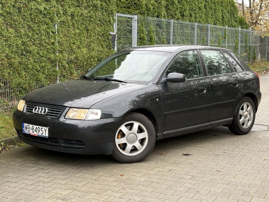 Audi A3 1.8 Benzyna Turbo |5 Drzwi| Klimatyzacja