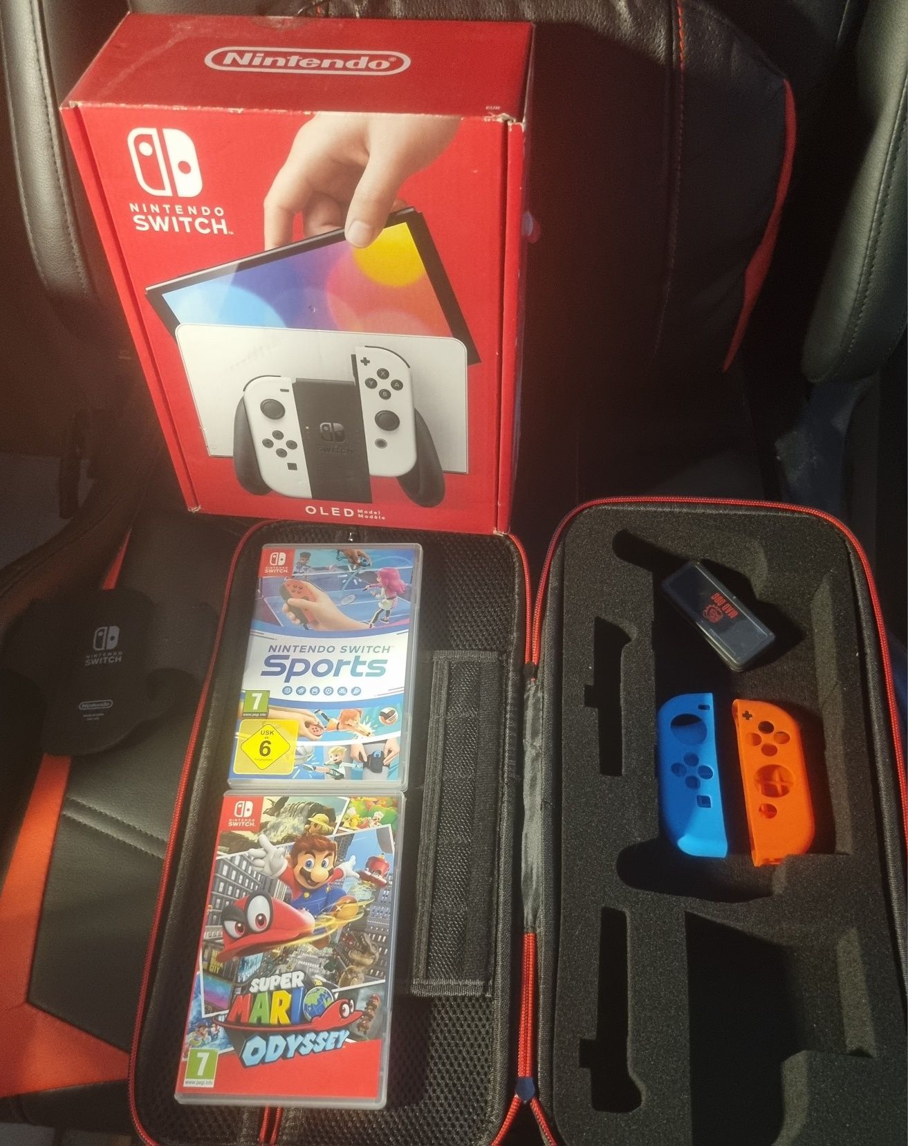 Nintendo switch oled+pokrowiec i gry