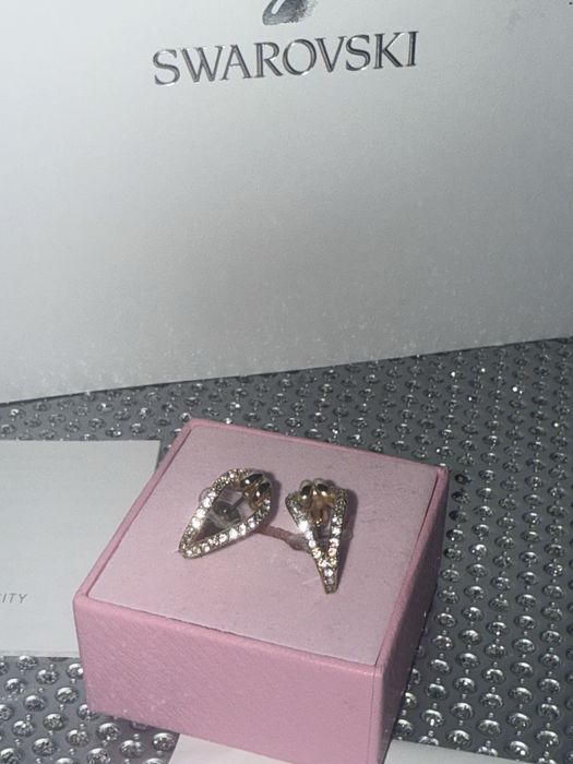 Kolczyki sztyfty Swarovski lifelong knot różowe złoto
