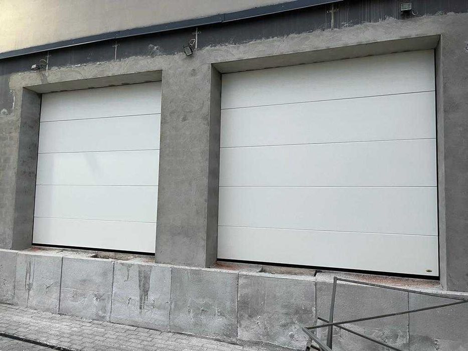 Automatyczna brama garażowa od producenta Jarmex.