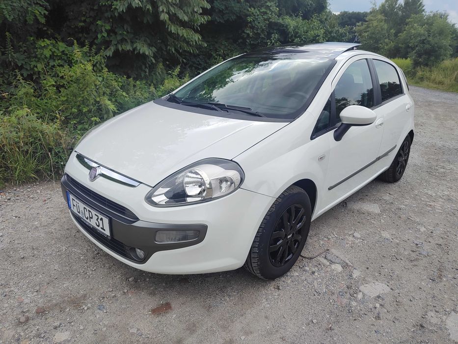 Fiat Punto EVO z Niemiec, Panorama dach, Klimatyzacja