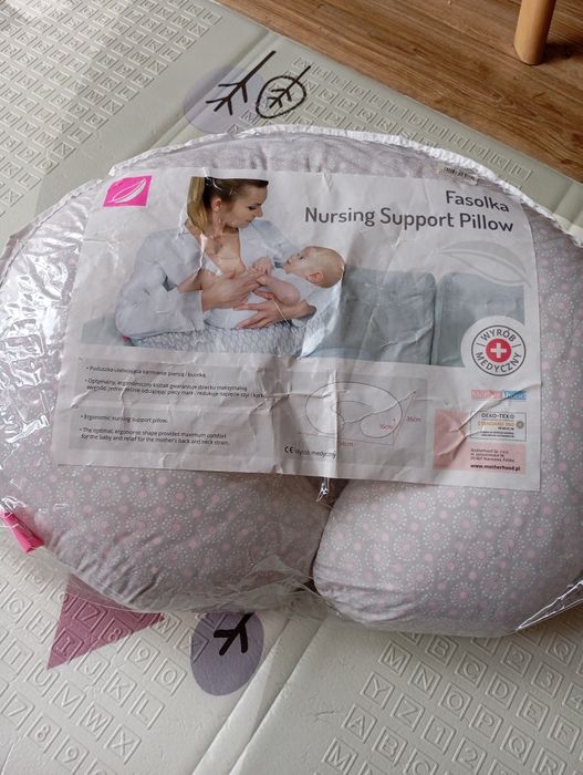 Poduszka do karmienia fasolka