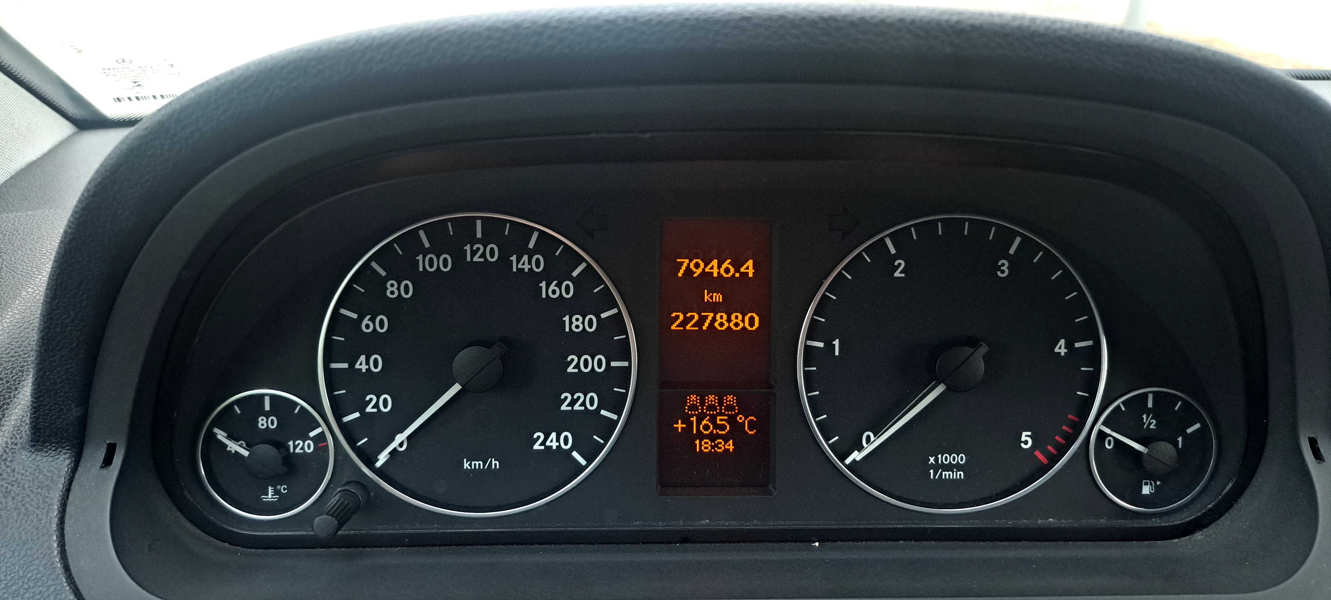 Mercedes A160,  diesel,  2006.