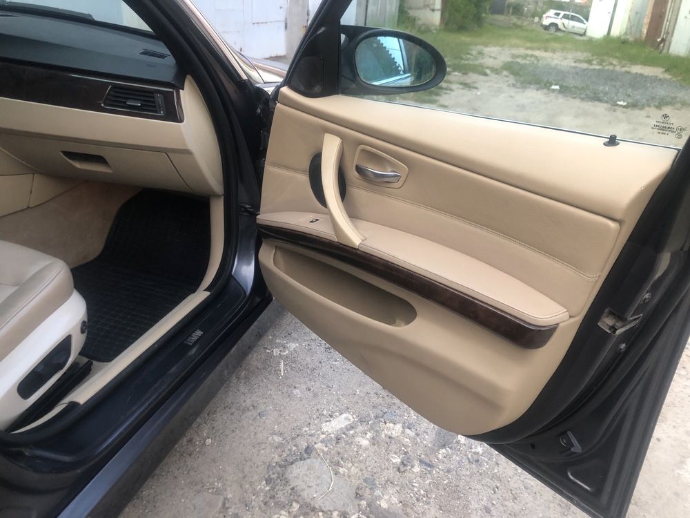 BMW 325i avtomat