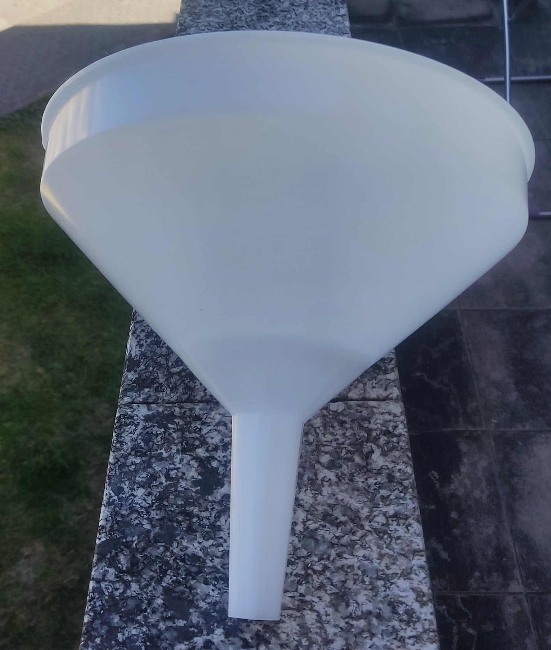 Funil de plástico para alimentos com filtro