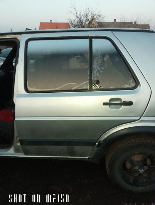 Торпеда  бардачок пластик кнопки корпус печки  джета 2 є все