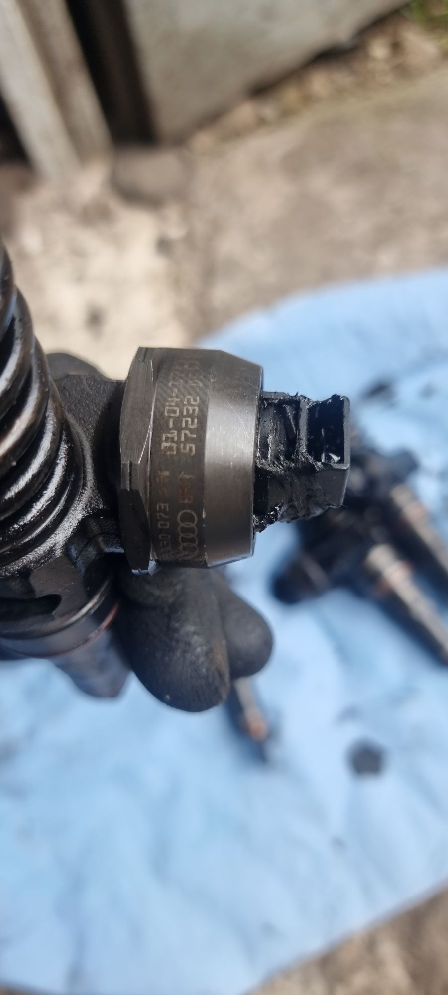 Audi a4 b6 1.9 tdi 130 km 073an Komplet pompowtrysków