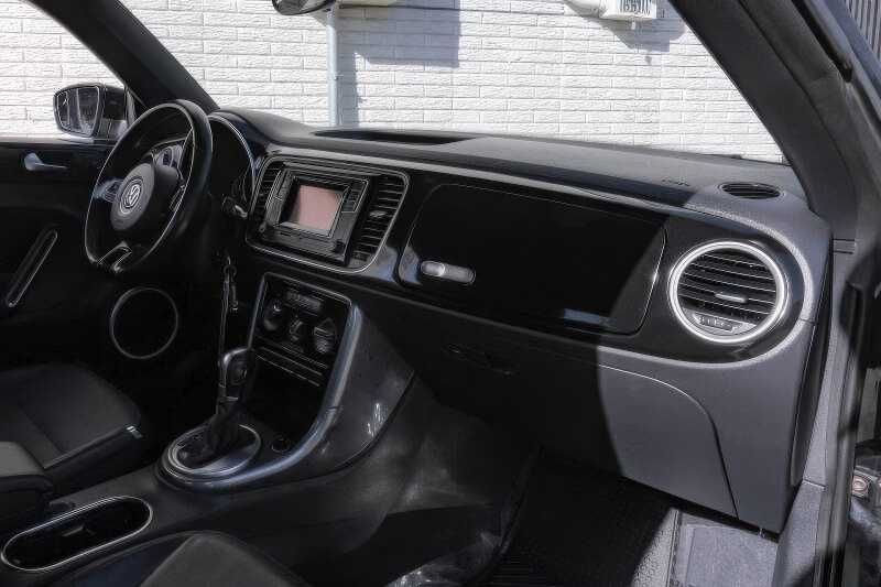 2019 Volkswagen Beetle Convertible