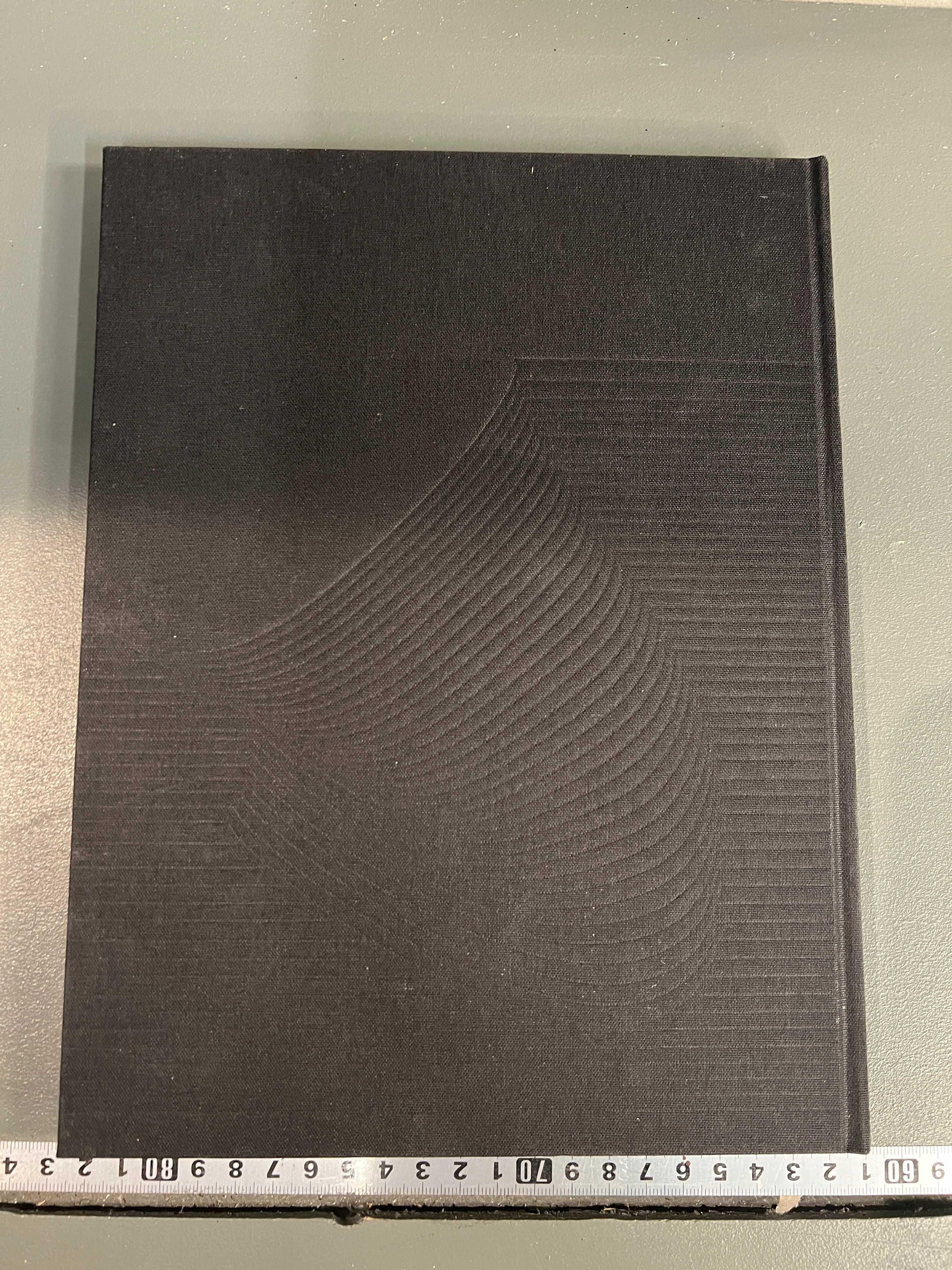 Oskar Zięta „Metalmorphoses” – sztuka i design